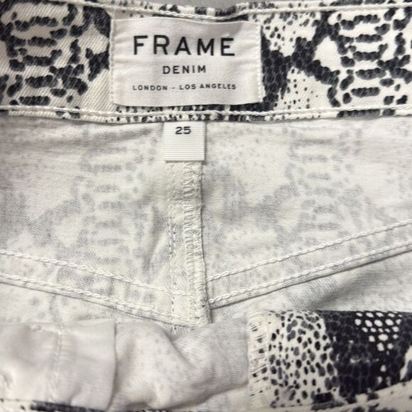 Frame Denim Black and White Python Print Skirt - Size 25 - LIKE NEW - Denim Mini - Picture 2 of 3